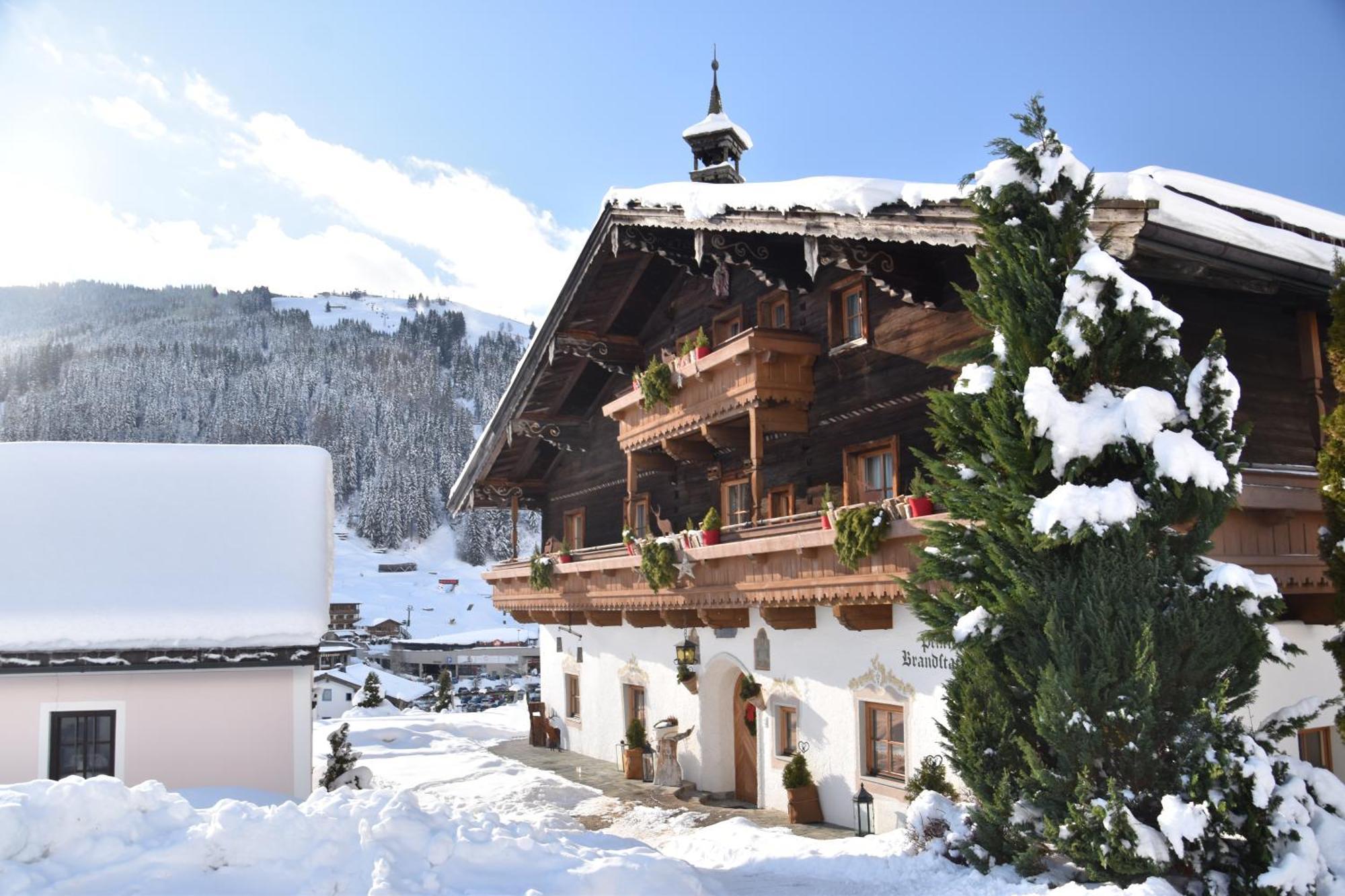 Brandstatthof Leogang Bed & Breakfast エクステリア 写真